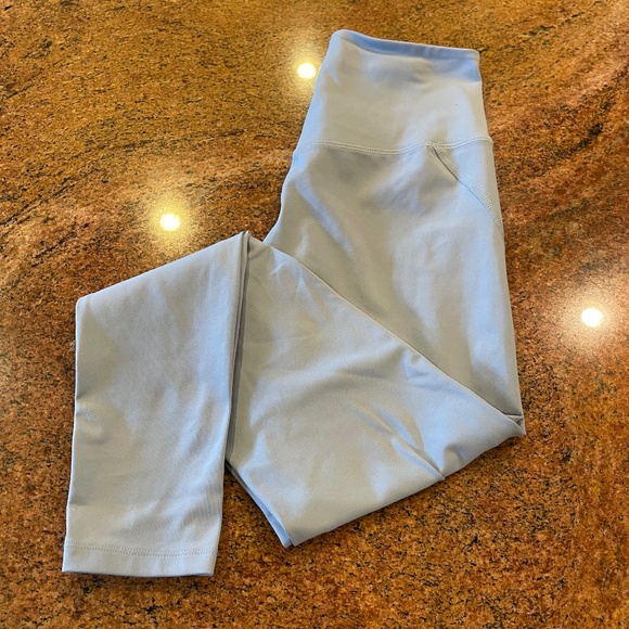 NEW! Girlfriend Collective Baby Blue (Sky) Full Length Leggings. Size Small - Picture 8 of 13